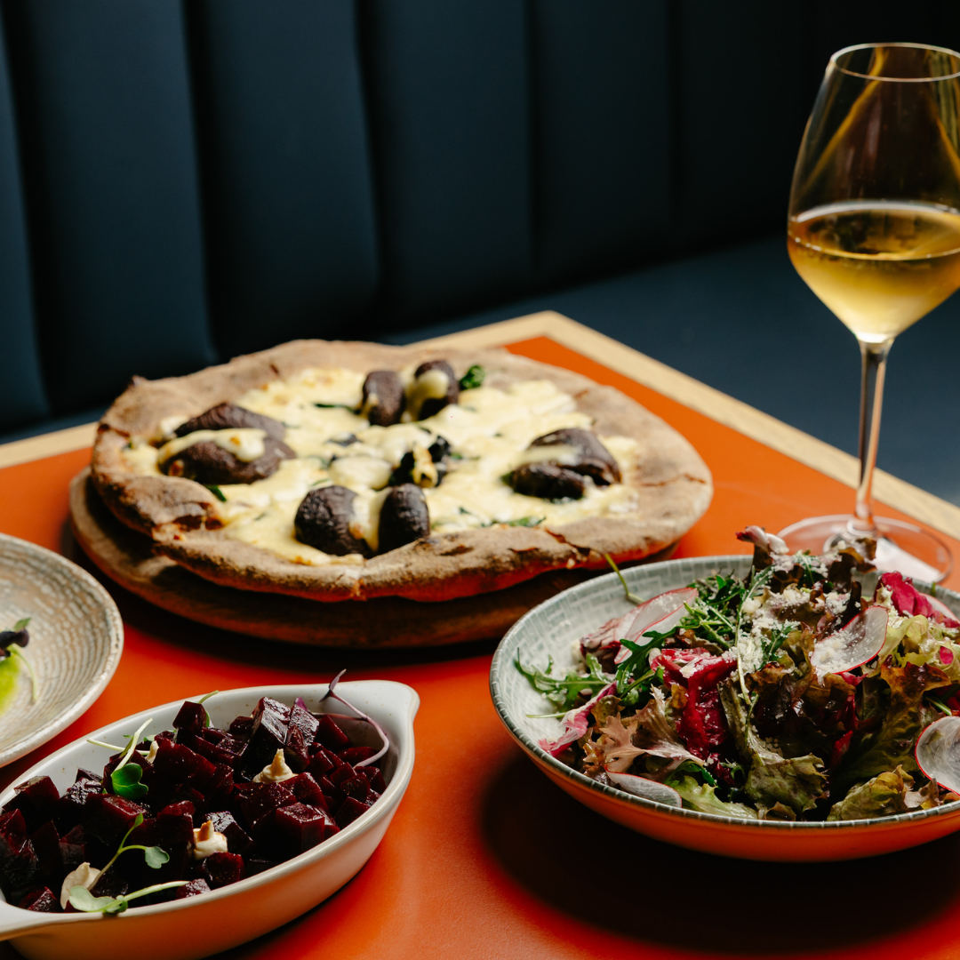 Pizza and side salads